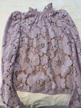 WAYF Emma Puff Sleeve Lace Top in Lavender